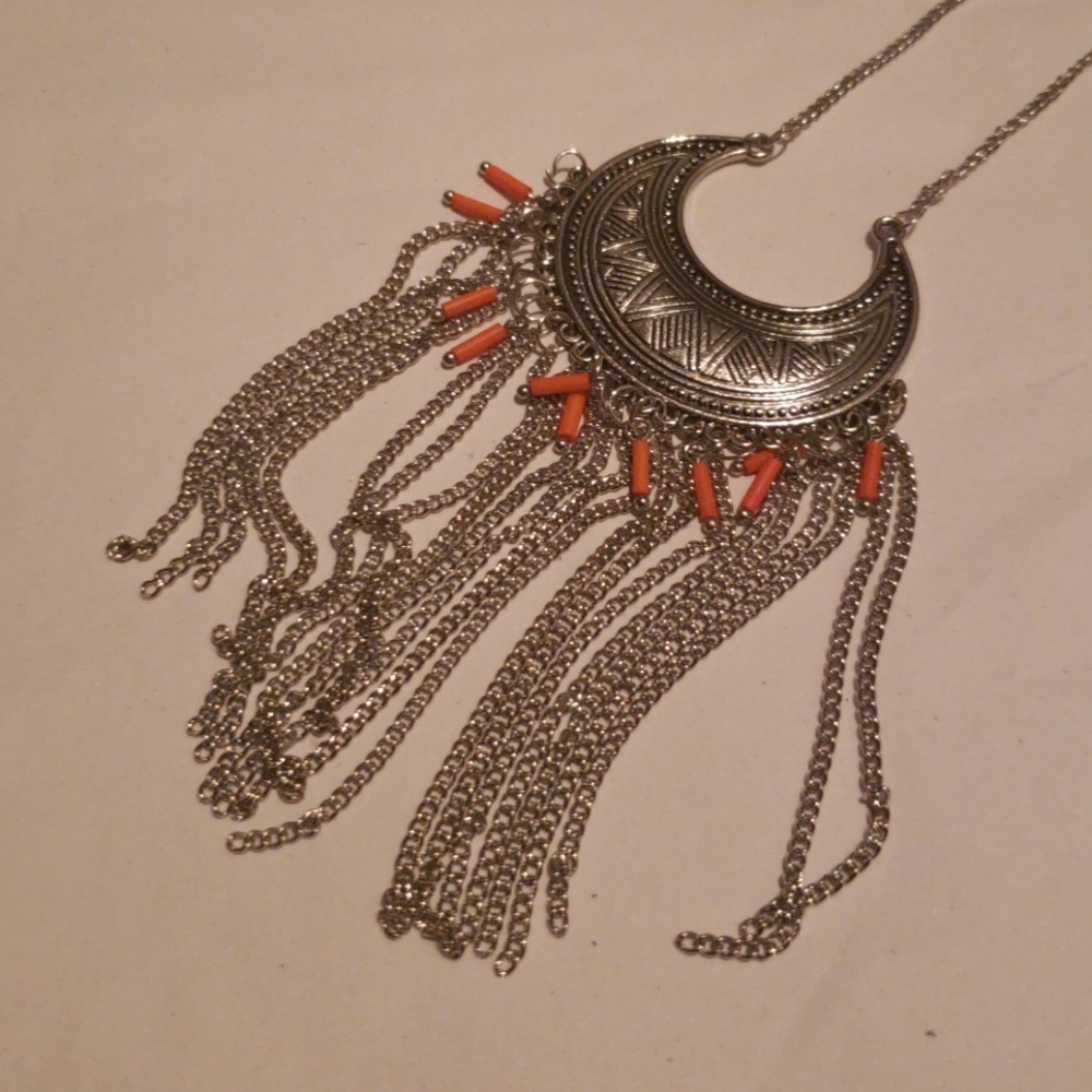 Mad about Madagascar necklace set